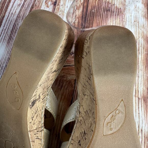 BOC Born Concept Size 7 Bronze Leather Flower Cork Wedge Sandals Open Toe Shoes - Picture 9 of 11